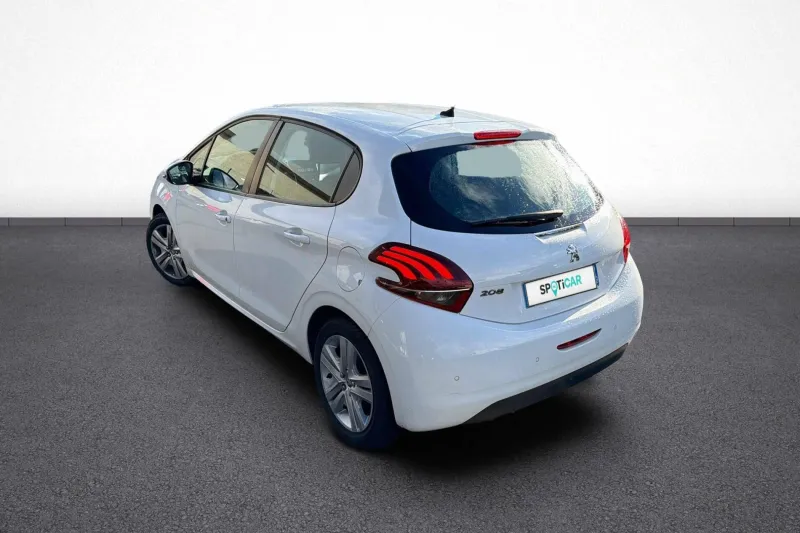 Image secondaire du véhicule 5