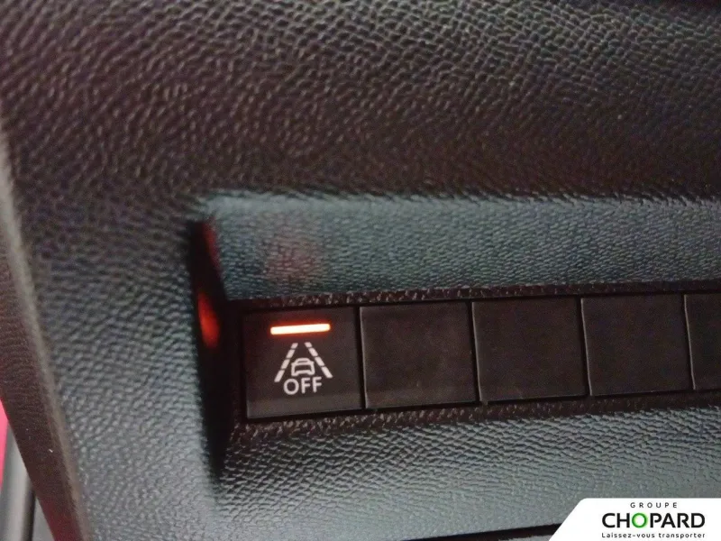 Image secondaire du véhicule 8