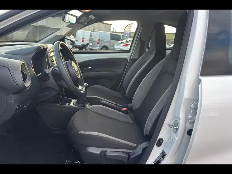 Image secondaire du véhicule 11