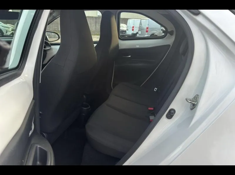 Image secondaire du véhicule 12