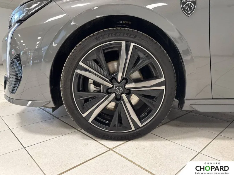 Image secondaire du véhicule 13