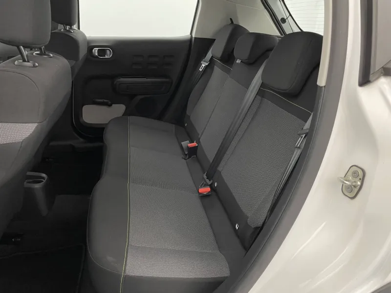 Image secondaire du véhicule 16