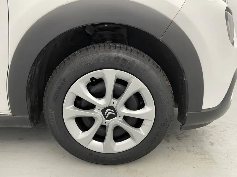 Image secondaire du véhicule 19