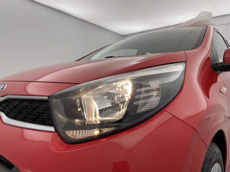 Image secondaire du véhicule 32