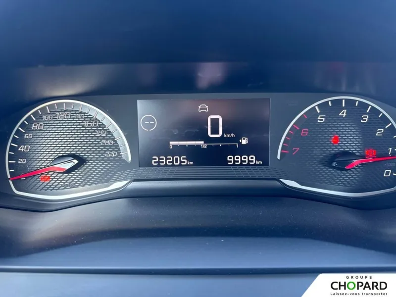 Image secondaire du véhicule 22