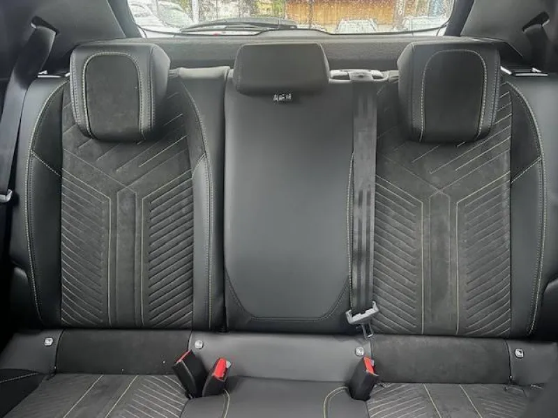 Image secondaire du véhicule 11