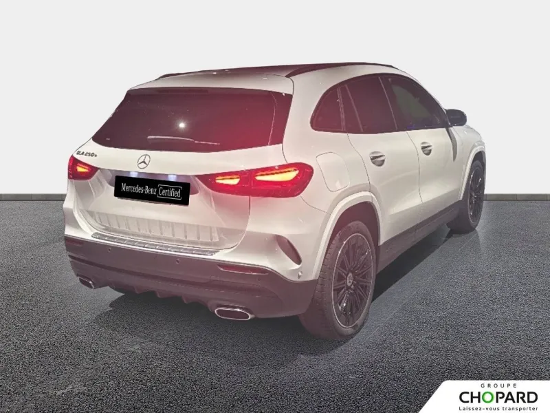 Image secondaire du véhicule 4