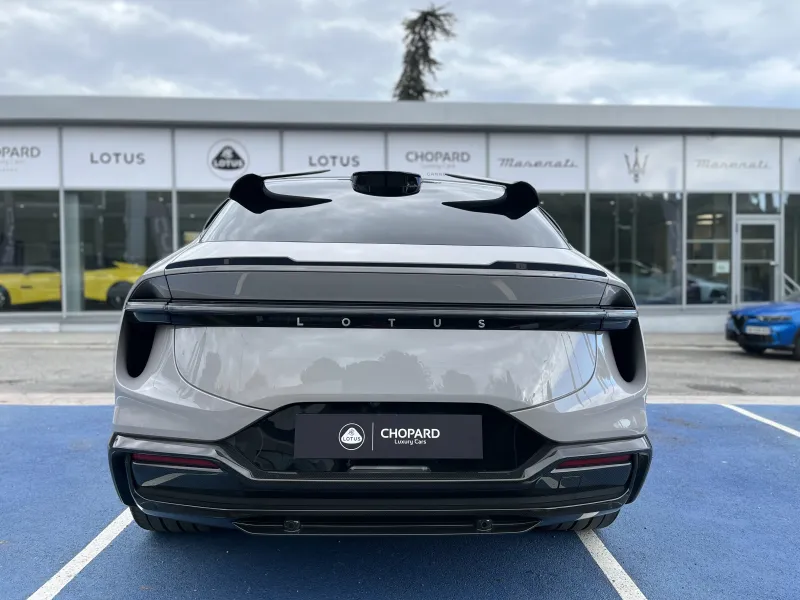 Image secondaire du véhicule 11