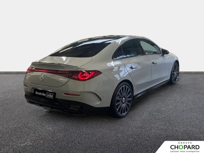 Image secondaire du véhicule 4