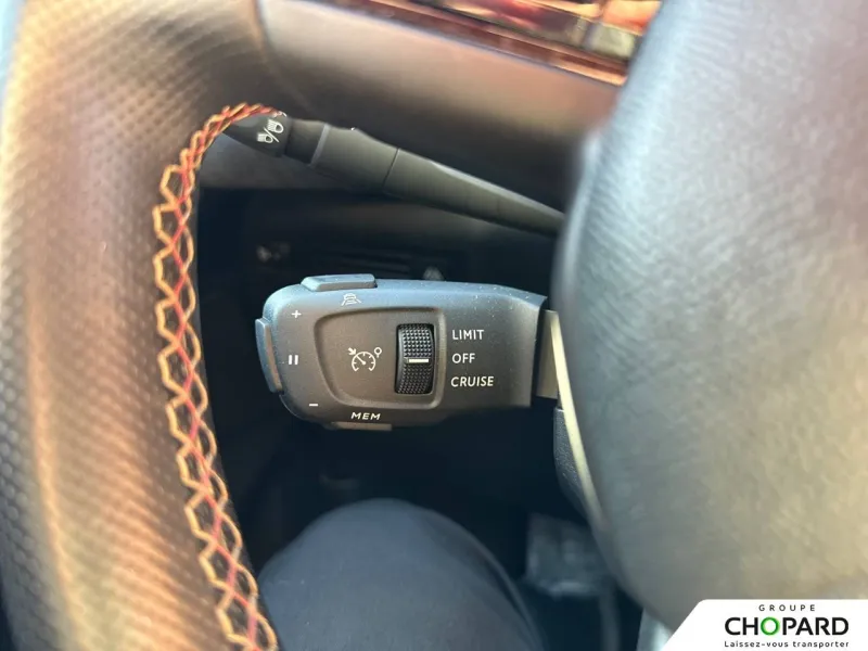 Image secondaire du véhicule 19