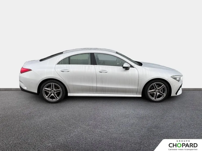 Image secondaire du véhicule 10