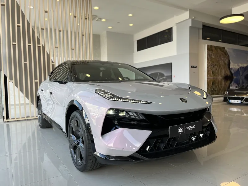 Lotus-Eletre-d'occasion chez Lotus Cannes