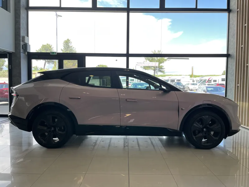 Image secondaire du véhicule 4