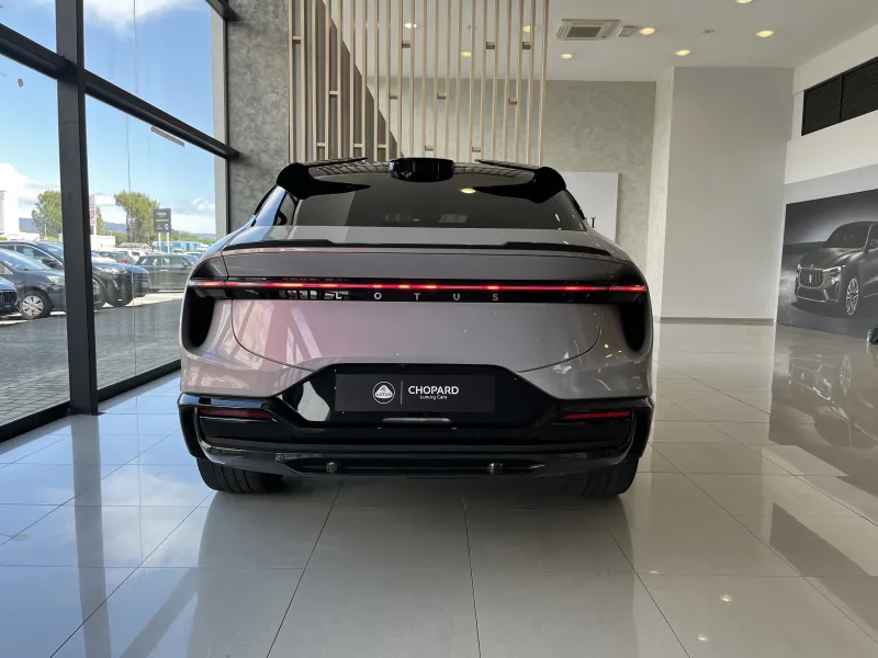 Image secondaire du véhicule 6