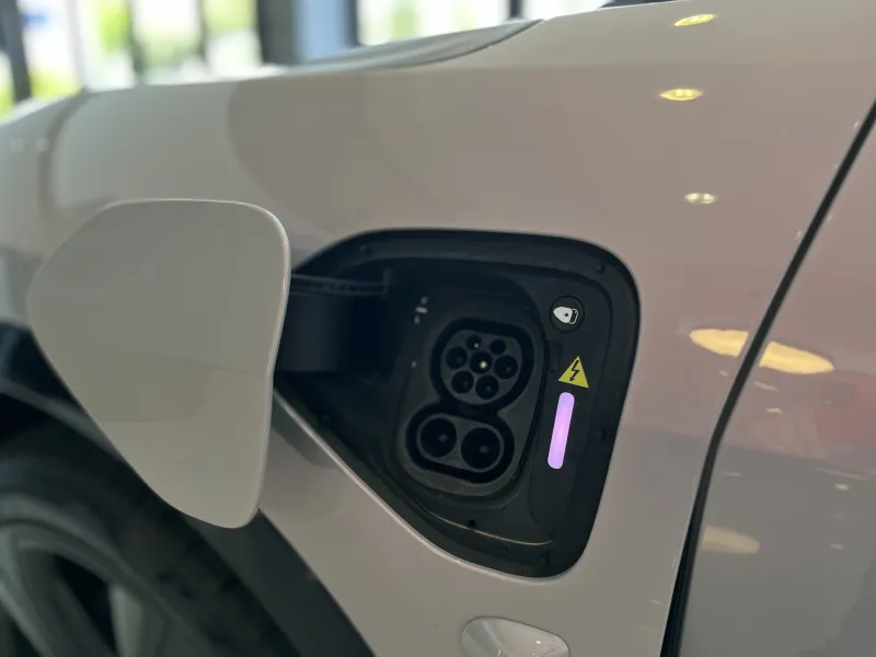 Image secondaire du véhicule 9