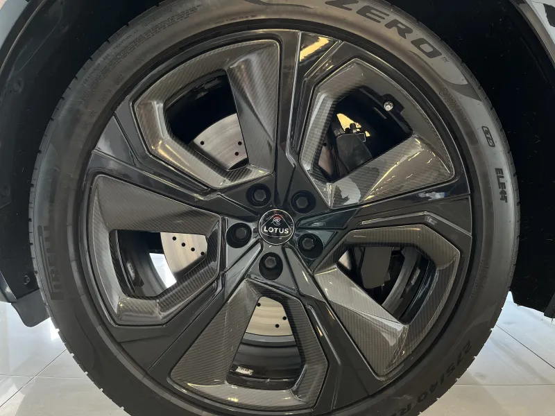 Image secondaire du véhicule 10