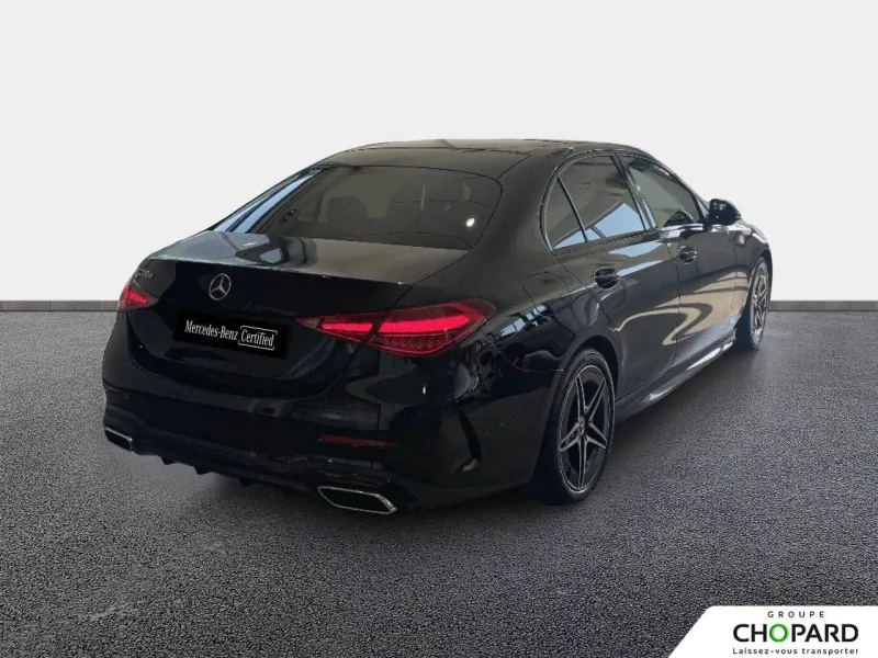 Image secondaire du véhicule 4