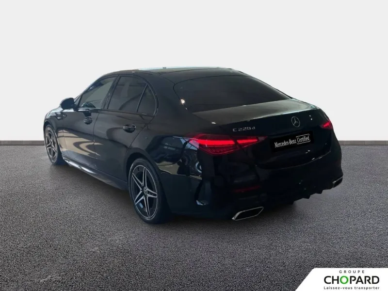 Image secondaire du véhicule 8