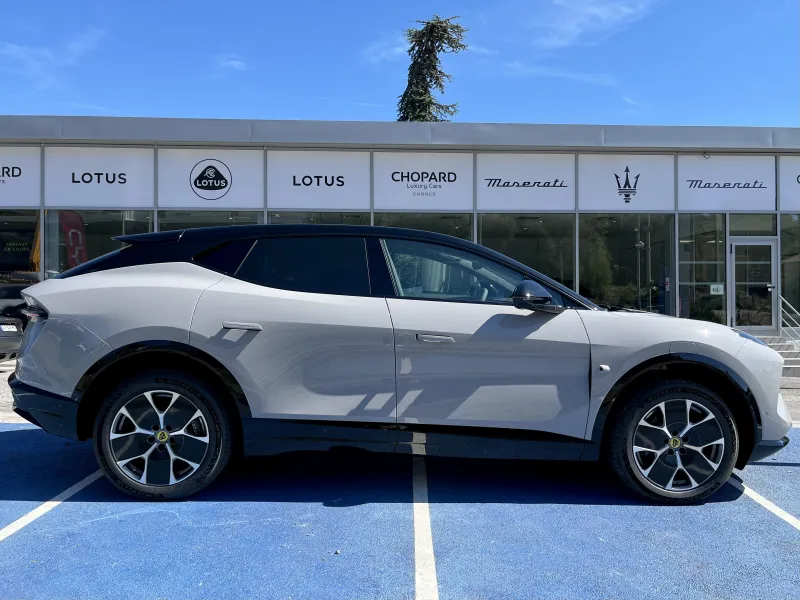 Image secondaire du véhicule 6