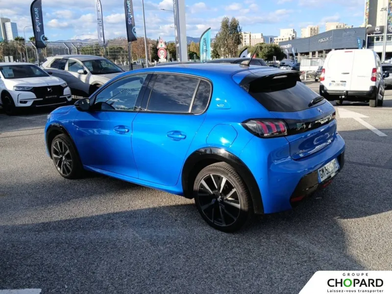 Image secondaire du véhicule 9