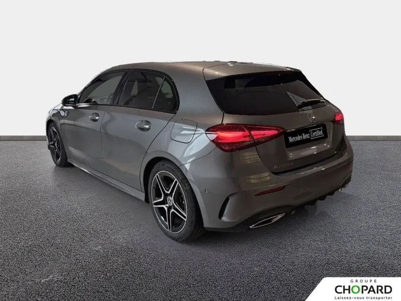 Image secondaire du véhicule 8