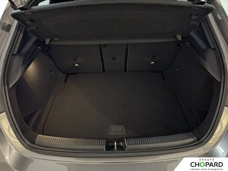 Image secondaire du véhicule 9