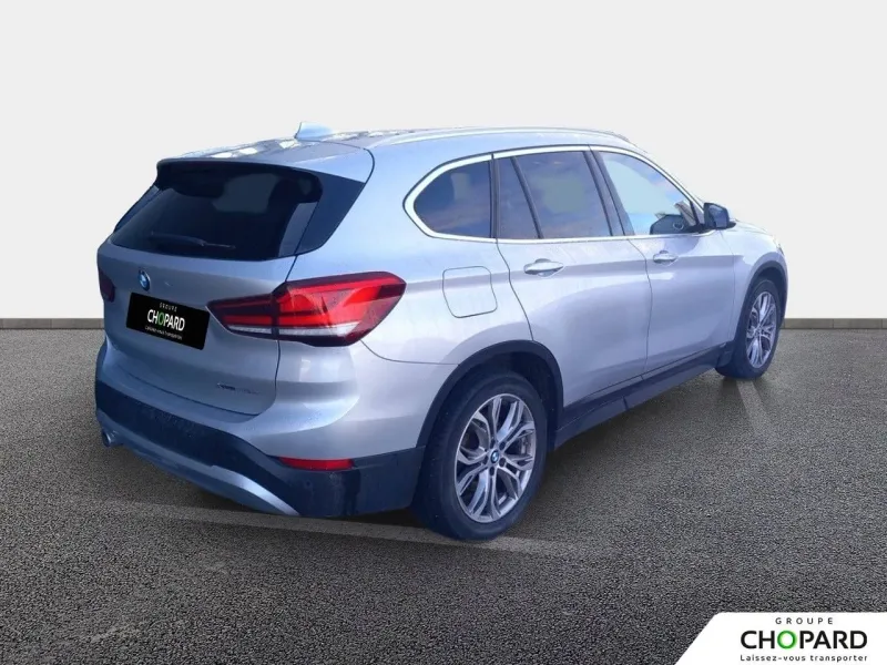 Image secondaire du véhicule 4