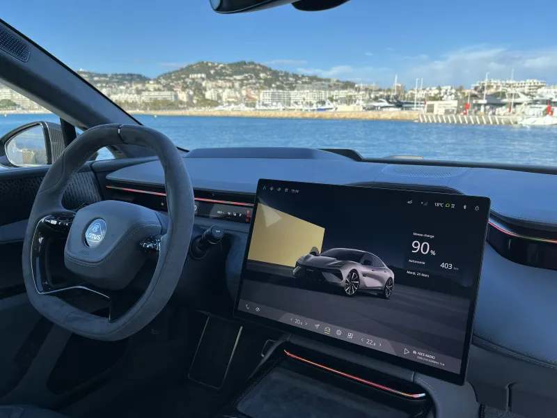 Image secondaire du véhicule 15