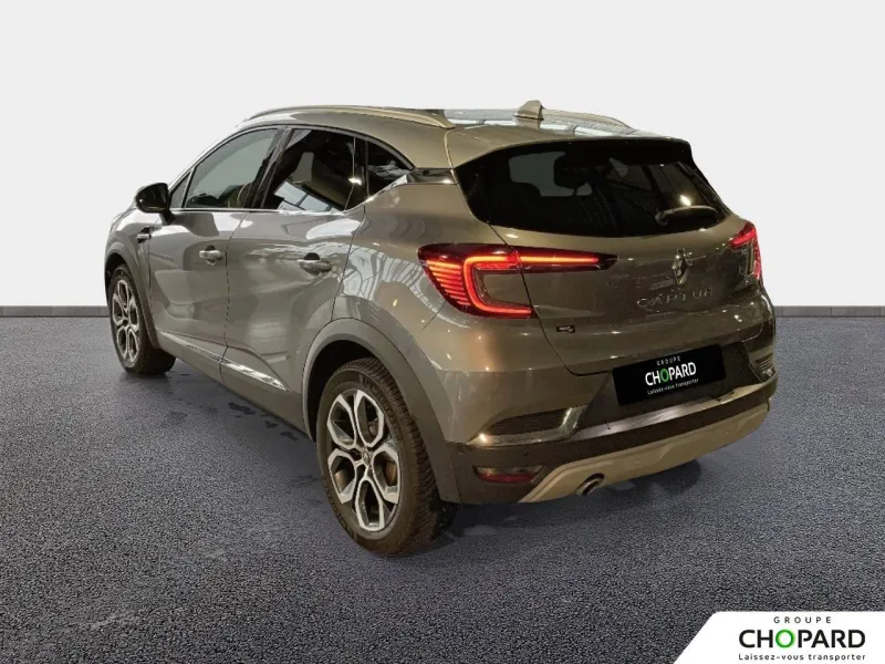 Image secondaire du véhicule 8