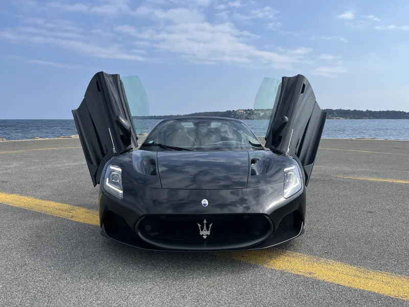 Image secondaire du véhicule 9