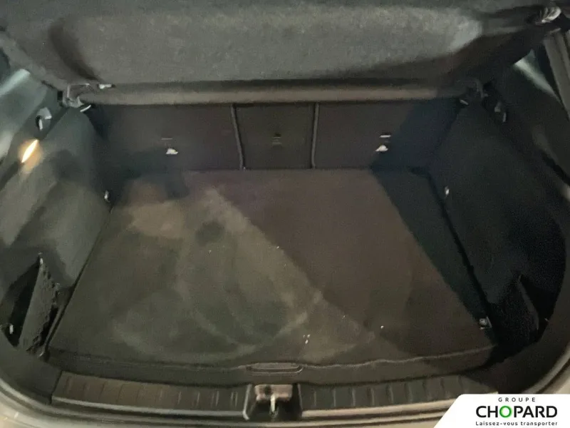 Image secondaire du véhicule 9