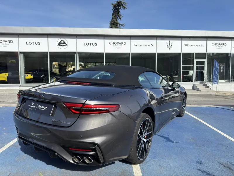 Image secondaire du véhicule 7