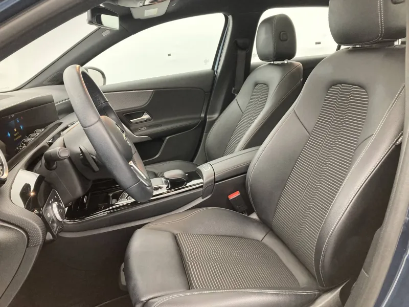 Image secondaire du véhicule 14