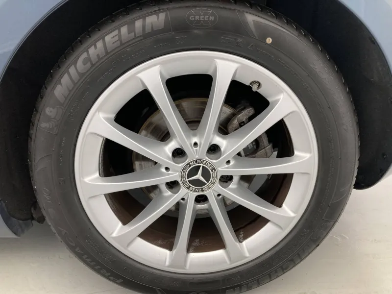 Image secondaire du véhicule 22