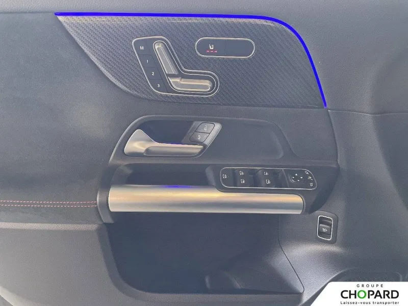 Image secondaire du véhicule 22