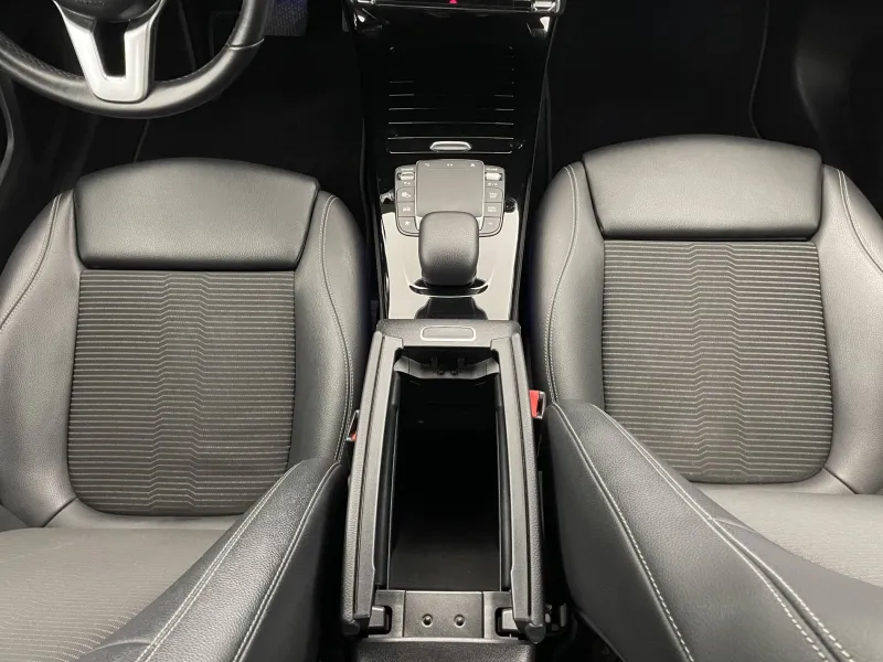 Image secondaire du véhicule 33