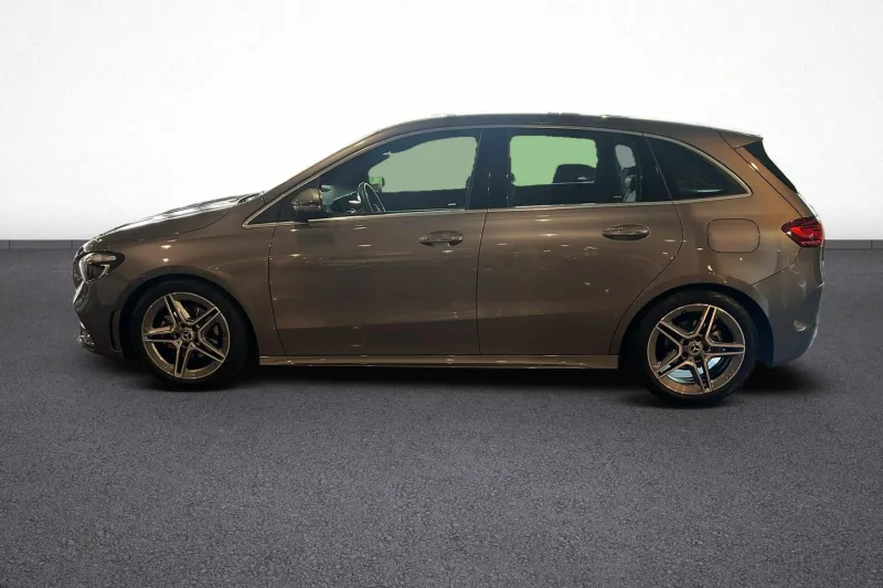 Image secondaire du véhicule 4