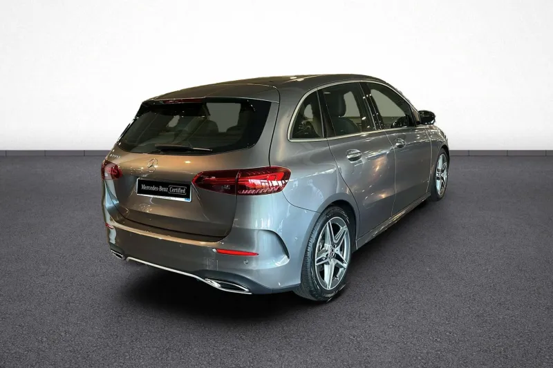 Image secondaire du véhicule 7