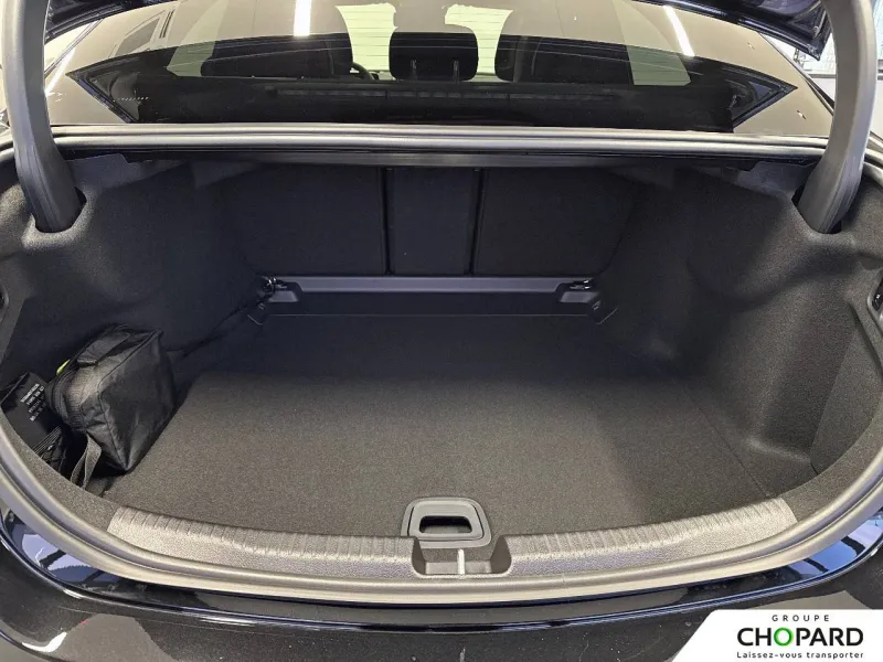 Image secondaire du véhicule 9