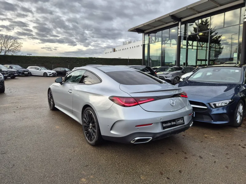 Image secondaire du véhicule 8