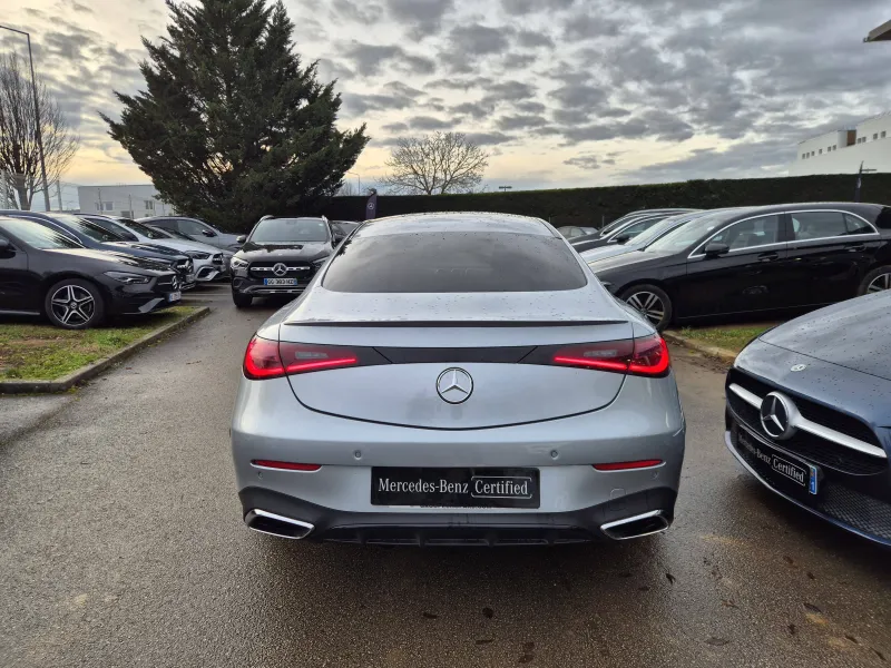 Image secondaire du véhicule 9