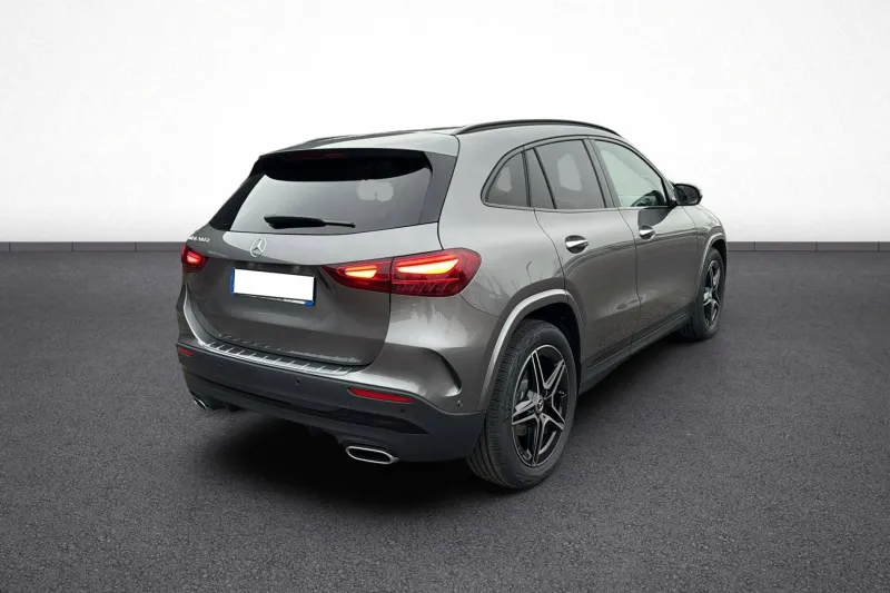 Image secondaire du véhicule 7