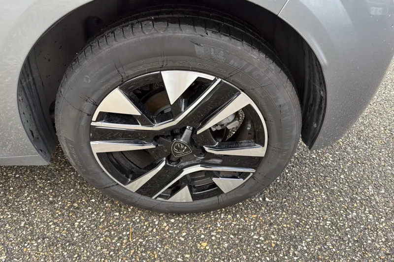 Image secondaire du véhicule 13