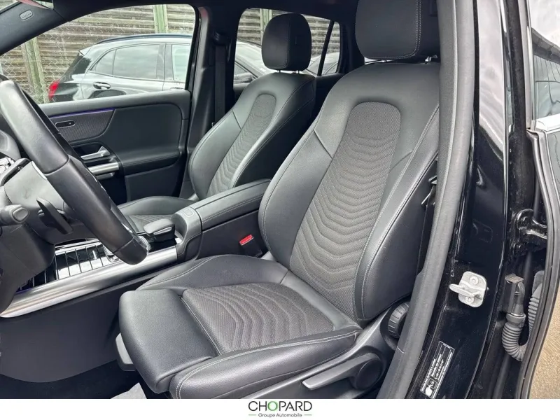 Image secondaire du véhicule 10