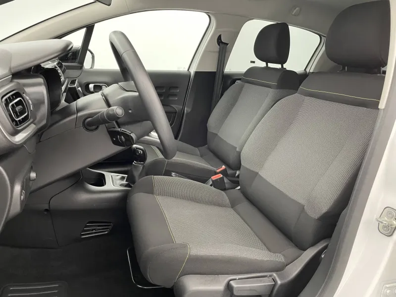 Image secondaire du véhicule 15