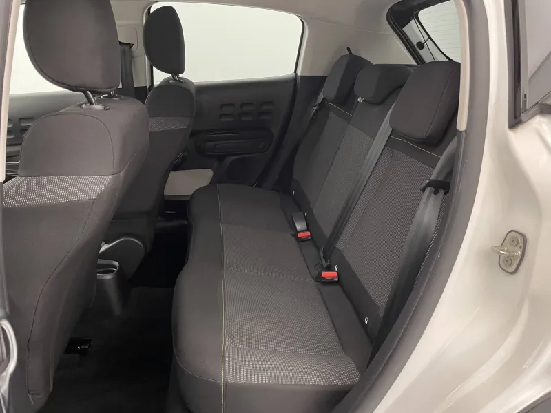 Image secondaire du véhicule 16