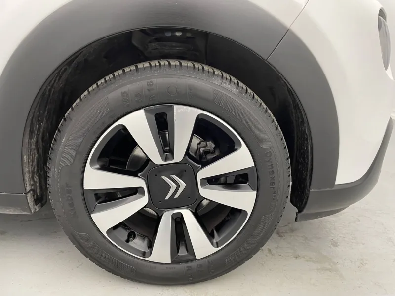 Image secondaire du véhicule 18