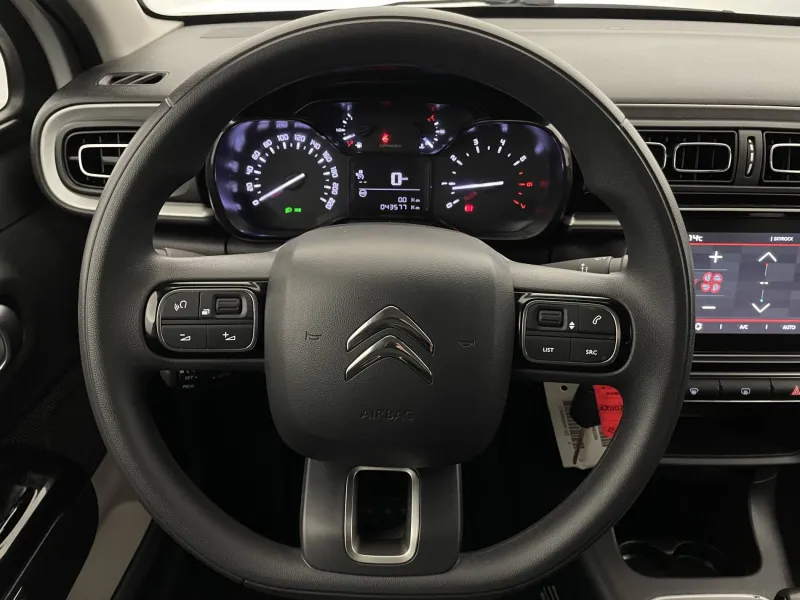 Image secondaire du véhicule 24