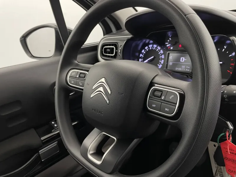 Image secondaire du véhicule 25