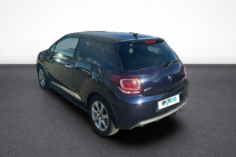 Image secondaire du véhicule 5